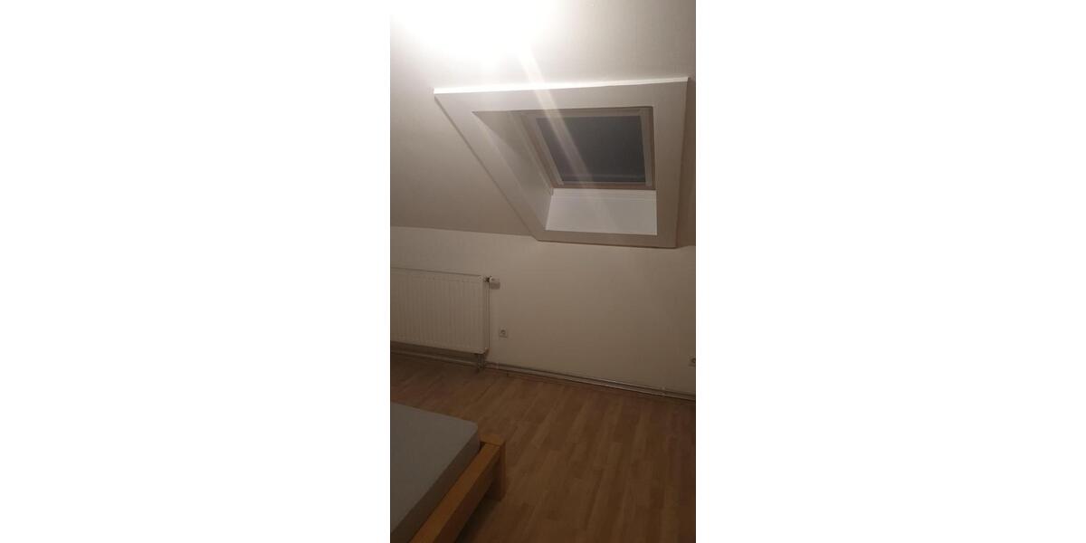 Dachgeschoßwohnung Donaueschingen - 4 Zimmer, 69 m&sup2;, 162.500&euro; | Angebot:25589393