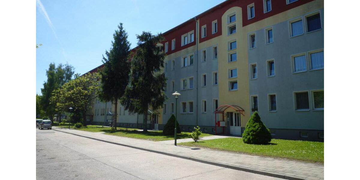 Etagenwohnung Staßfurt - 2 Zimmer, 59 m&sup2;, 474&euro; | Angebot:26082999