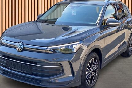 VW Tiguan 24.064 km 31.980 &euro; Dresden 01328