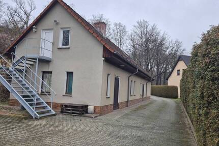 Haus Bad Muskau - 4 Zimmer, 260 m&sup2;, 140.000&euro; | Angebot:25771211