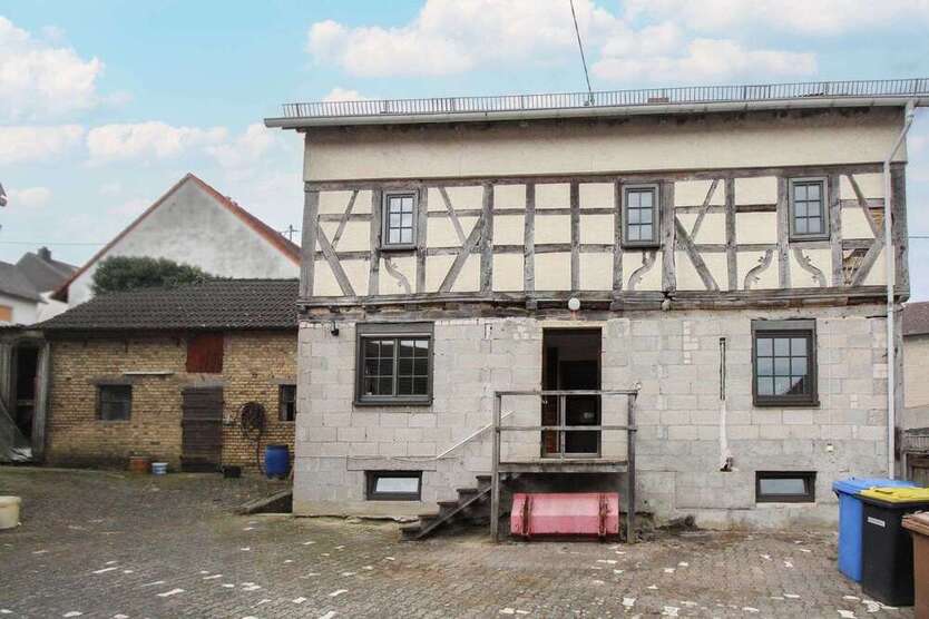 Haus zum Kaufen in Hohenstein 230.000 € 114.33 m²