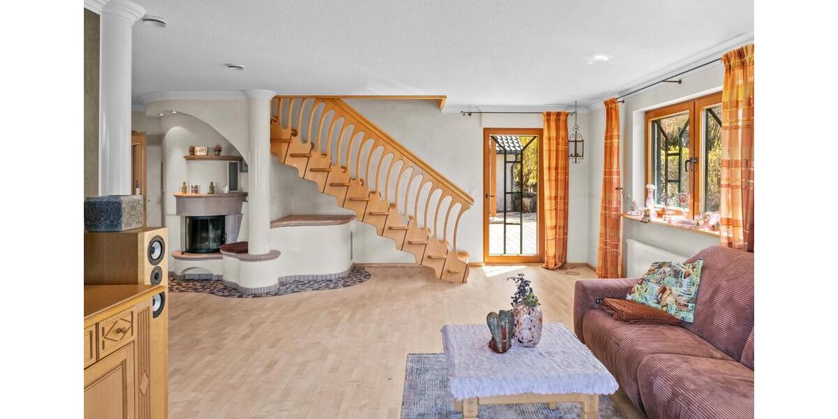 Einfamilienhaus Wenden - 7 Zimmer, 221 m&sup2;, 669.000&euro; | Angebot:26251739