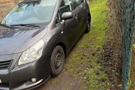 Toyota Verso 212.114 km 5.200 &euro; Rodgau 63110