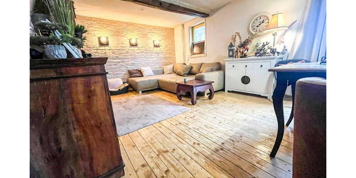 Einfamilienhaus Lauterbach (Hessen) Frischborn - 5 Zimmer, 135 m&sup2;, 198.000&euro; | Angebot:25673694