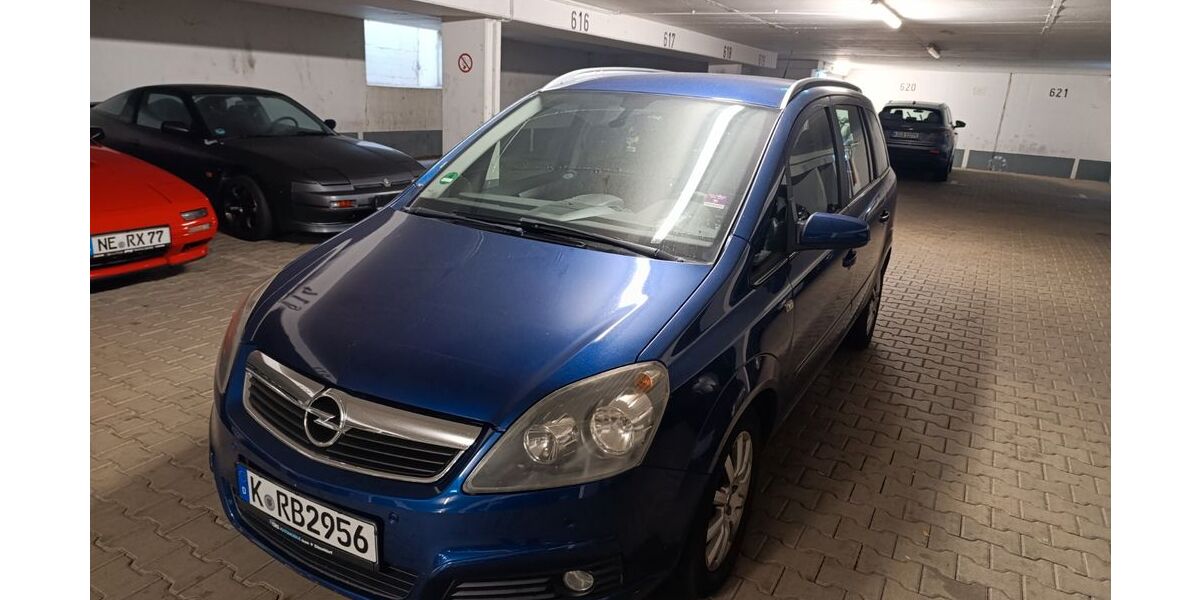 Opel Zafira 141.000 km 3.390 &euro; Köln 51143