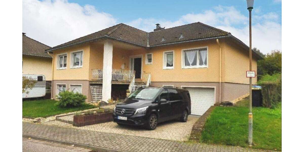 Einfamilienhaus Kastellaun - 4 Zimmer, 215 m&sup2;, 440.000&euro; | Angebot:26865677