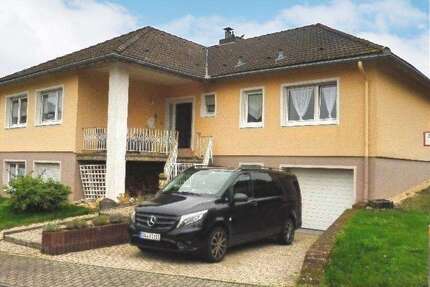 Haus Kastellaun - 4 Zimmer, 215 m&sup2;, 440.000&euro; | Angebot:26865677