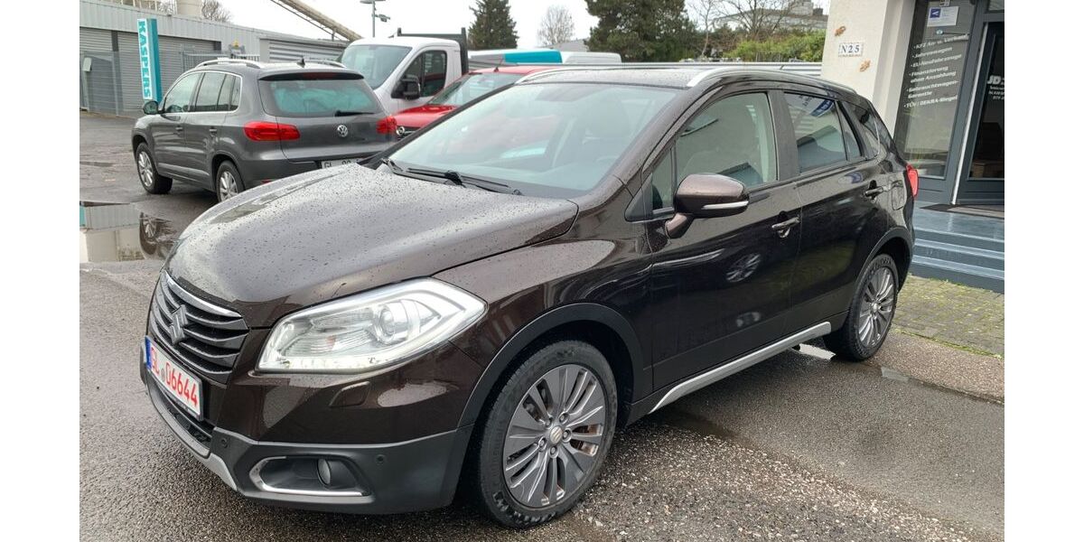 Suzuki (SX4) S-Cross 115.550 km 9.999 &euro; Bergisch Gladbach 51465