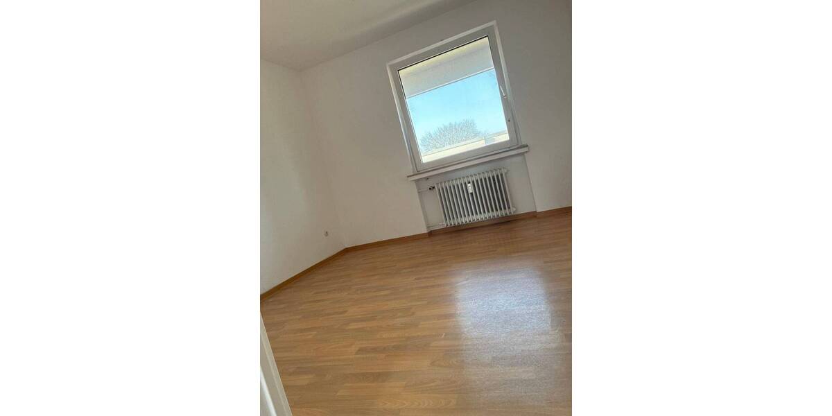 Etagenwohnung Wilhelmshaven Aldenburg - 3 Zimmer, 62 m&sup2;, 420&euro; | Angebot:26824932