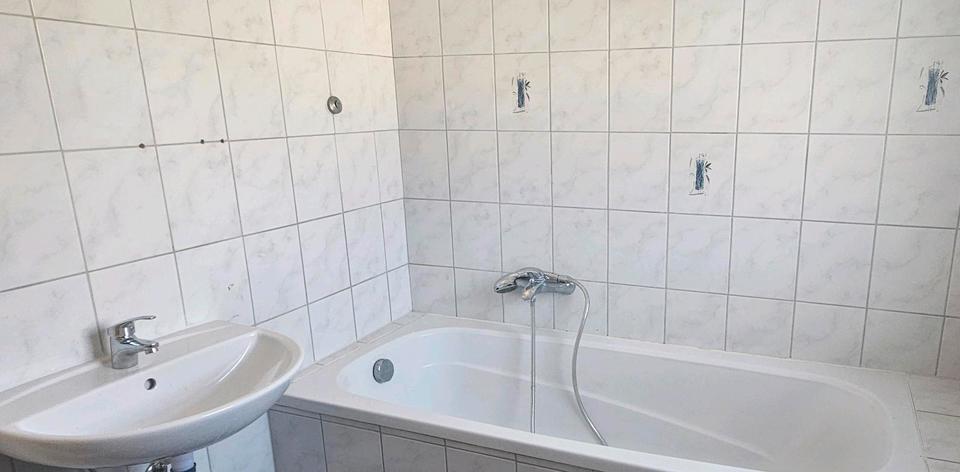 Reihenhaus Peine Südstadt - 3 Zimmer, 70 m&sup2;, 860&euro; | Angebot:25531637