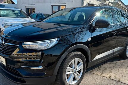 Opel Grandland (X) 149.000 km 11.490 € KÖNIGSBRUNN 86343