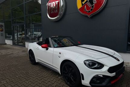 Abarth 124 Spider