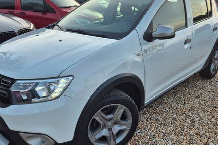 Dacia Sandero 50.000 km 10.800 € Leipzig 04179