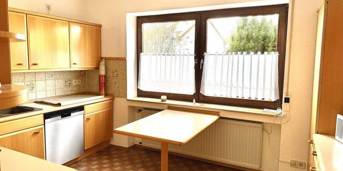 Einfamilienhaus Vöhringen - 7 Zimmer, 201 m&sup2;, 549.000&euro; | Angebot:24855518
