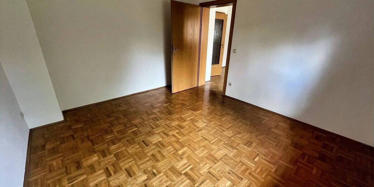 Etagenwohnung Freilassing - 2 Zimmer, 49 m&sup2;, 199.000&euro; | Angebot:26319643