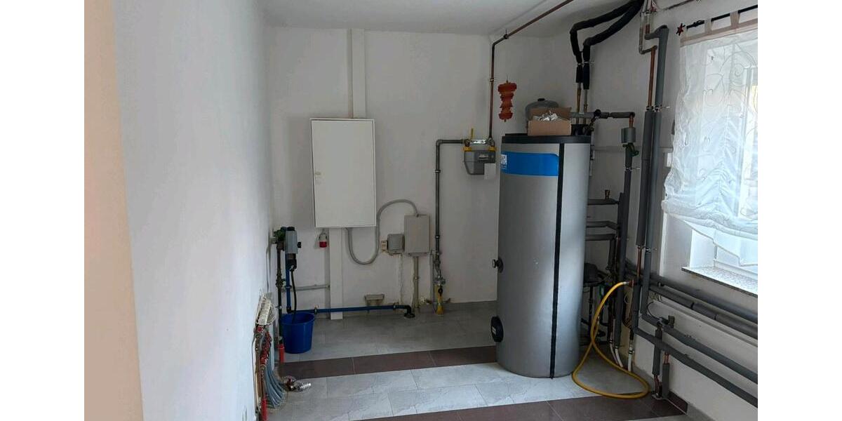 Einfamilienhaus Ramstein-Miesenbach Miesenbach - 1 Zimmer, 190 m&sup2;, 2.250&euro; | Angebot:26101571