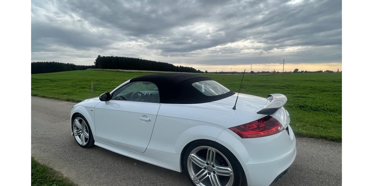 Audi TT Roadster 240.000 km 15.000 &euro; Westendorf 87679