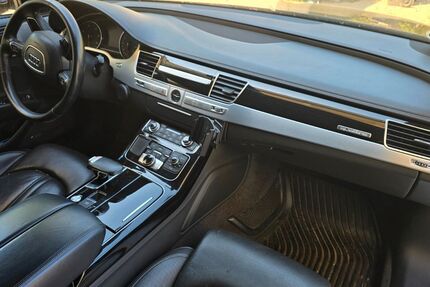 Audi A8 325.000 km 12.800 &euro; Eichenried bei München 85452