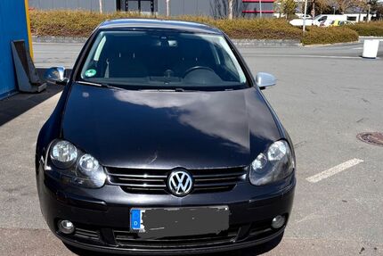VW Golf 195.000 km 3.200 &euro; Hünfelden 65597