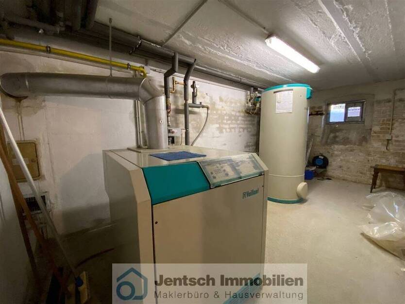 Sehr schöne Dachgeschoßwohnung im Zentrum Merseburgs zu verkaufen