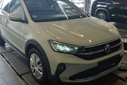 VW Taigo 41.500 km 14.640 &euro; Wackersdorf 92442