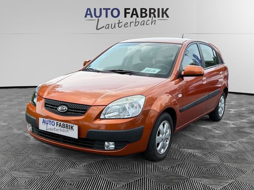 Kia Rio 215.100 km 1.990 € Lauterbach 36341