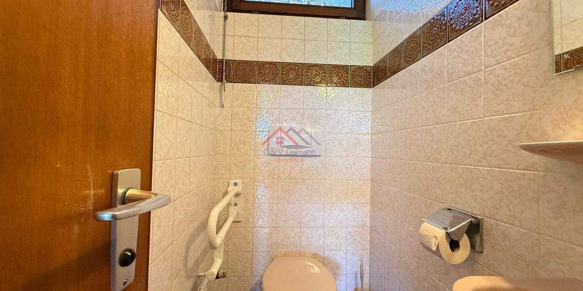 Bungalow Tuttlingen - 9 Zimmer, 206 m&sup2;, 520.000&euro; | Angebot:25667759