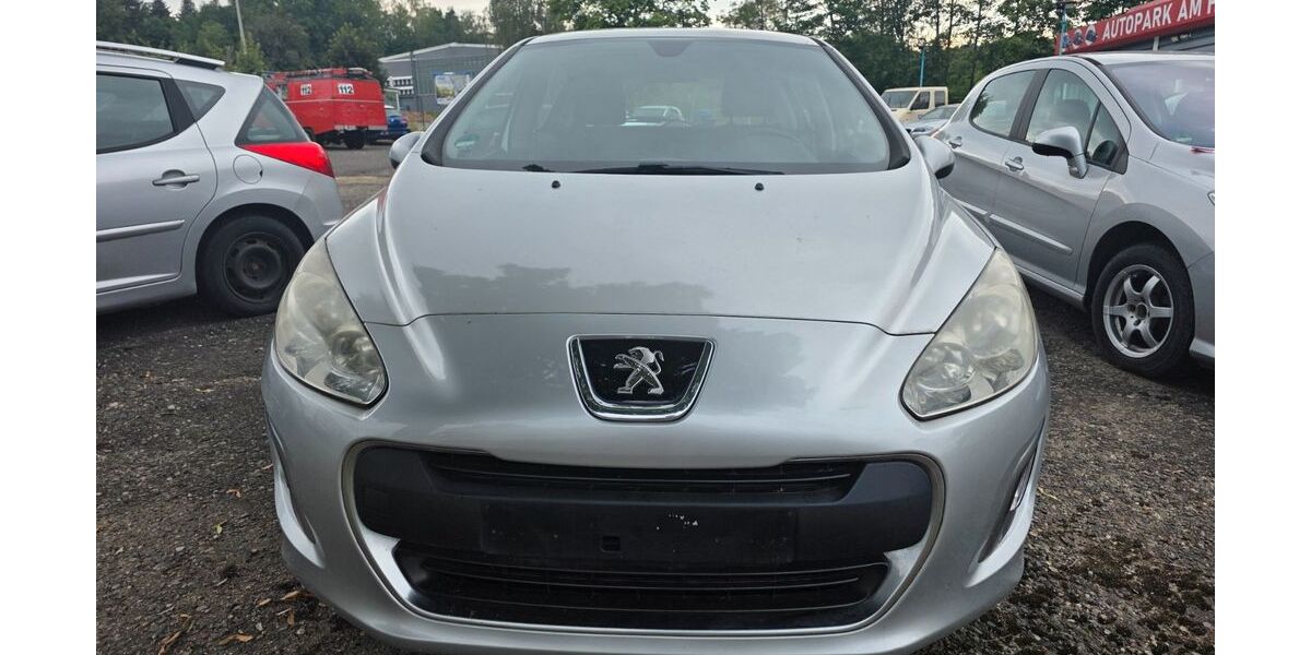 Peugeot 308 162.000 km 1.350 &euro; zwickau 08064