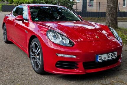 Porsche Panamera 100.000 km 39.700 &euro; Oldenburg 26122