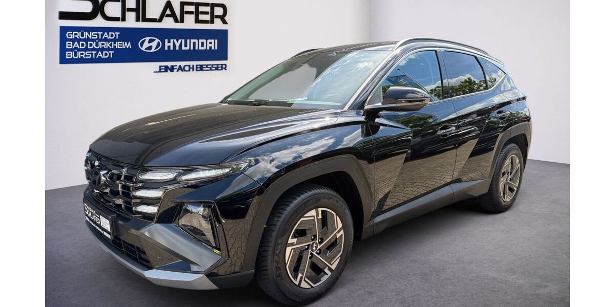 Hyundai TUCSON 18.101 km 28.480 &euro; Bad Dürkheim 67098