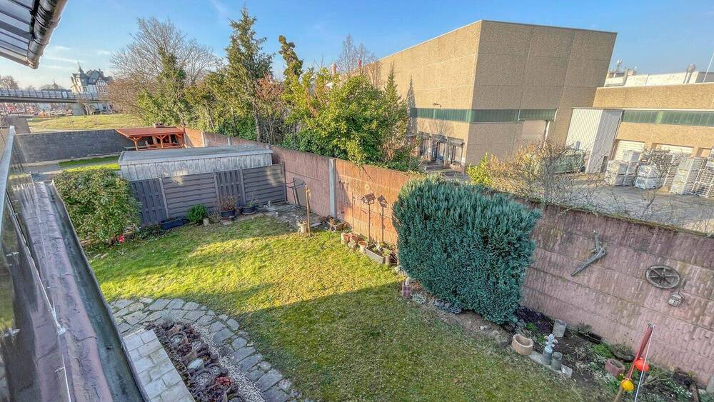 Einfamilienhaus Neuwied - 6 Zimmer, 129 m&sup2;, 1.300&euro; | Angebot:25984579