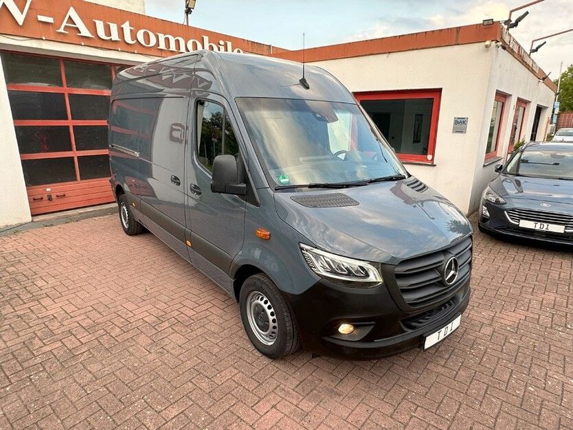 Mercedes-Benz Sprinter 18.910 km 33.800 € Bremen 28219