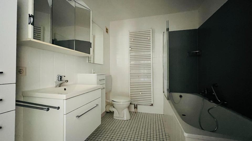 Erdgeschoßwohnung Süßen - 3 Zimmer, 80 m&sup2;, 950&euro; | Angebot:25842341