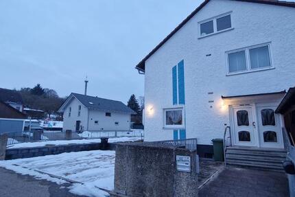 Haus Windsbach - 7 Zimmer, 250 m&sup2;, 490.000&euro; | Angebot:25052583