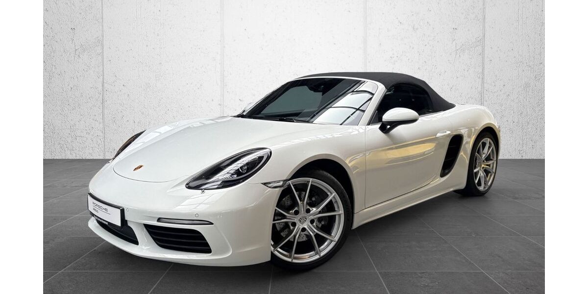 Porsche Boxster 24.570 km 64.700 &euro; Osnabrück 49078