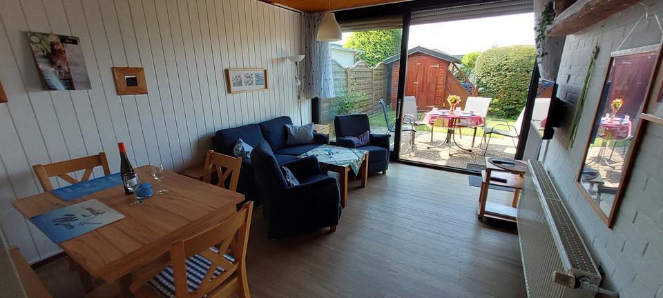 Ferienhaus in 26969 Tossens. Zentral, ruhig. 750m zum Strand.