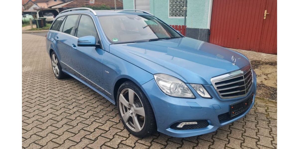 Mercedes-Benz E 250 314.000 km 8.900 &euro; Kriegsfeld 67819