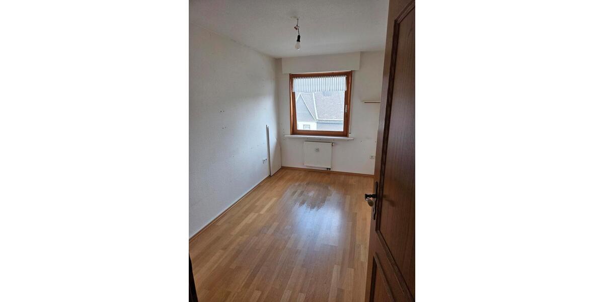 Dachgeschoßwohnung Schmallenberg - 3 Zimmer, 114 m&sup2;, 780&euro; | Angebot:25405150