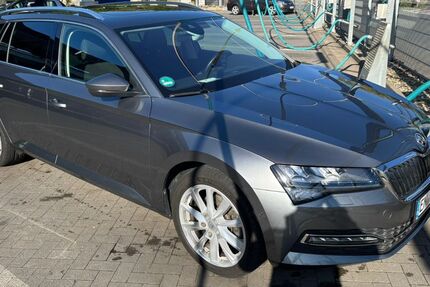 Skoda Superb 92.000 km 27.300 € Witten 58453
