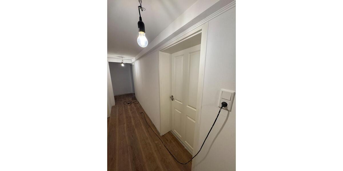 4 Zimmer Wohnung EG Soutteran Mit Garten auch Als WG oder Monteur 4 zimmer