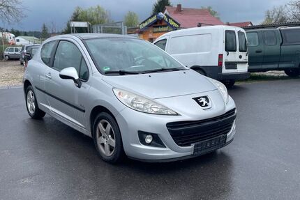 Peugeot 207 94.000 km 2.200 &euro; DAHLEWITZ 15827