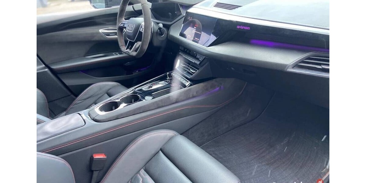 Audi Quattro 19.200 km 39.720 &euro; Czestochowa 