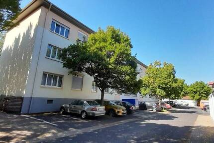 Charmante 3-Zimmer-Eigentumswohnung mit Balkon und Stellplatz in gepflegtem Mehrfamilienhaus