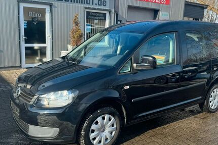 VW Caddy 90.000 km 9.499 &euro; Itzehoe 25524
