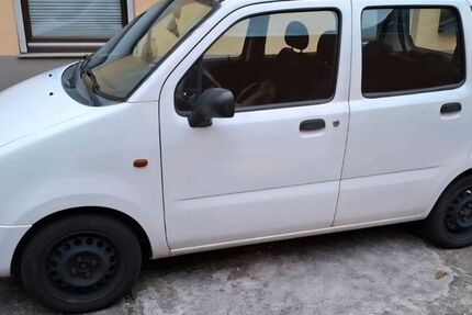 Opel Agila 148.600 km 1.100 &euro; Brenk 56651