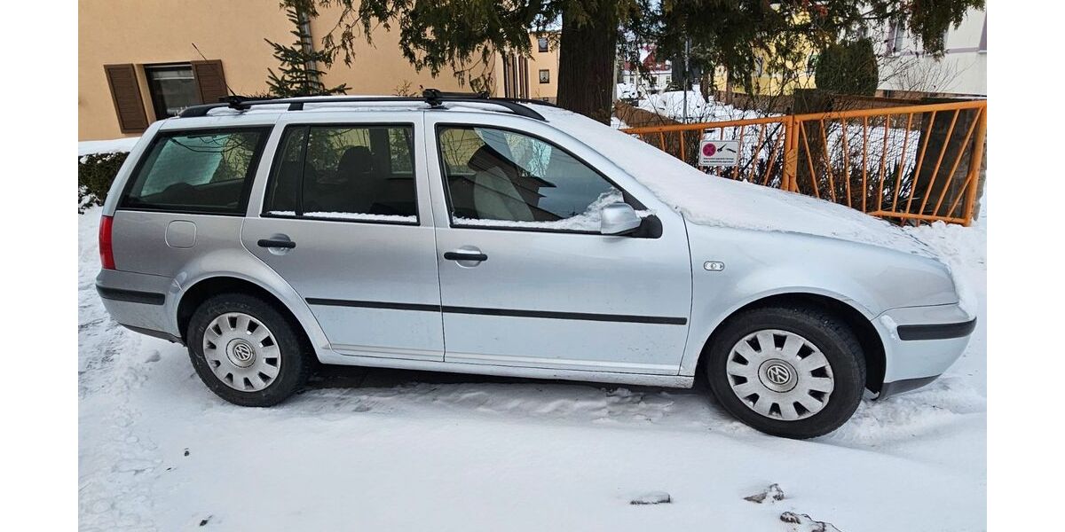 VW Golf 223.300 km 999 &euro; Oberlungwitz 09353
