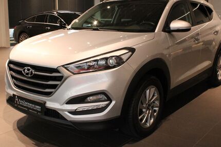 Hyundai TUCSON 185.000 km 11.400 &euro; Braunschweig 38126