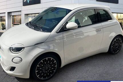 Fiat 500e 9.598 km 22.980 € Maintal 63477