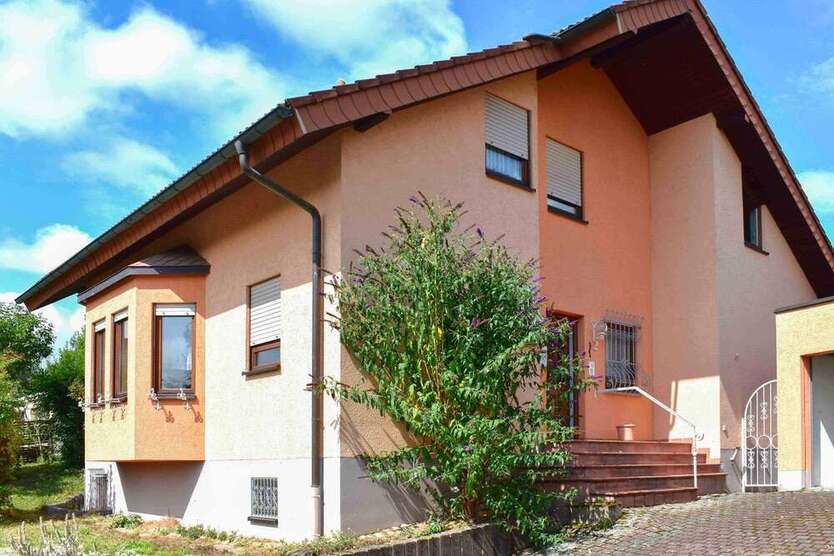 Haus zum Kaufen in Sinsheim 664.000 € 166.14 m²