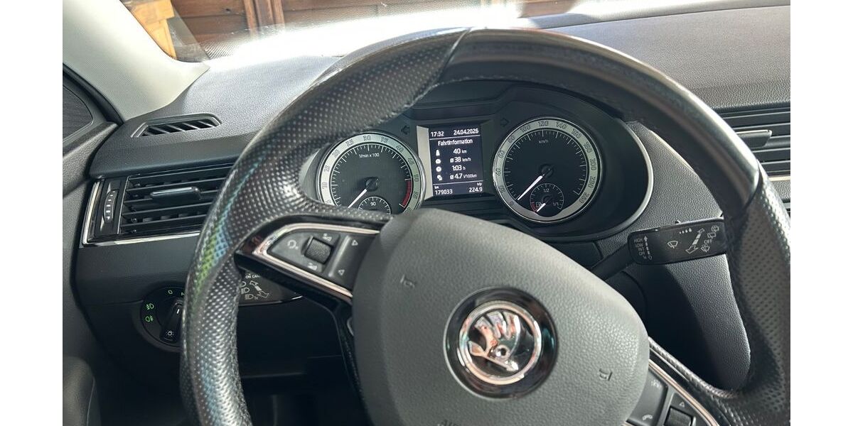 Skoda Octavia 179.000 km 12.860 &euro; Bad Iburg 49186